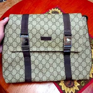 Gucci Large messenger bag
